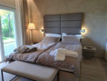/album/photogallery/bedroom-1b-jpg/